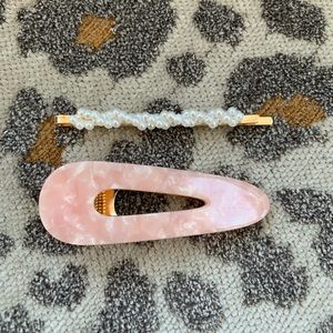 Brand New ✨Barrettes